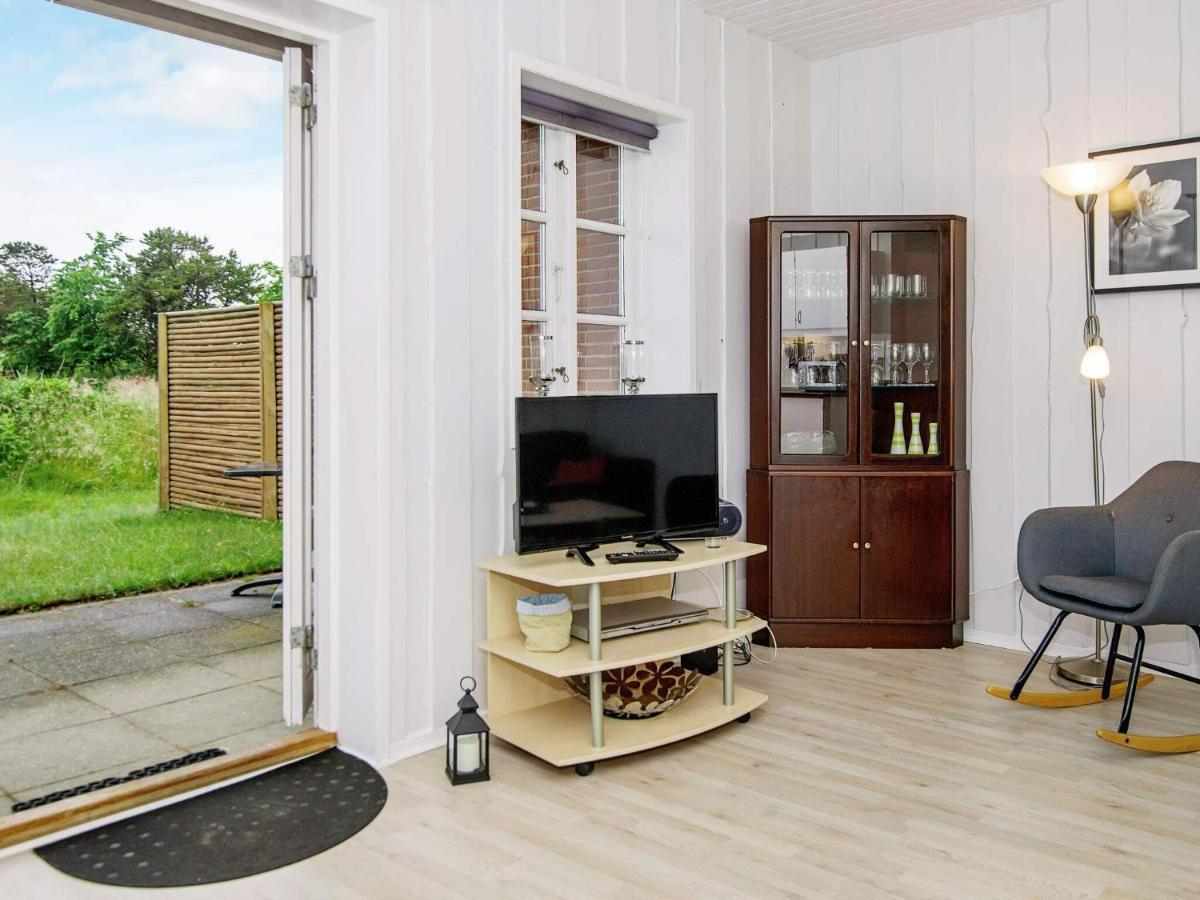 4 Person Holiday Home In R M Rømø Kirkeby Kültér fotó